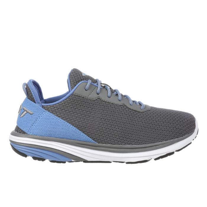 Training shoes online on sale
